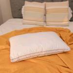 Bantal Featherlike Basic Olive Double List